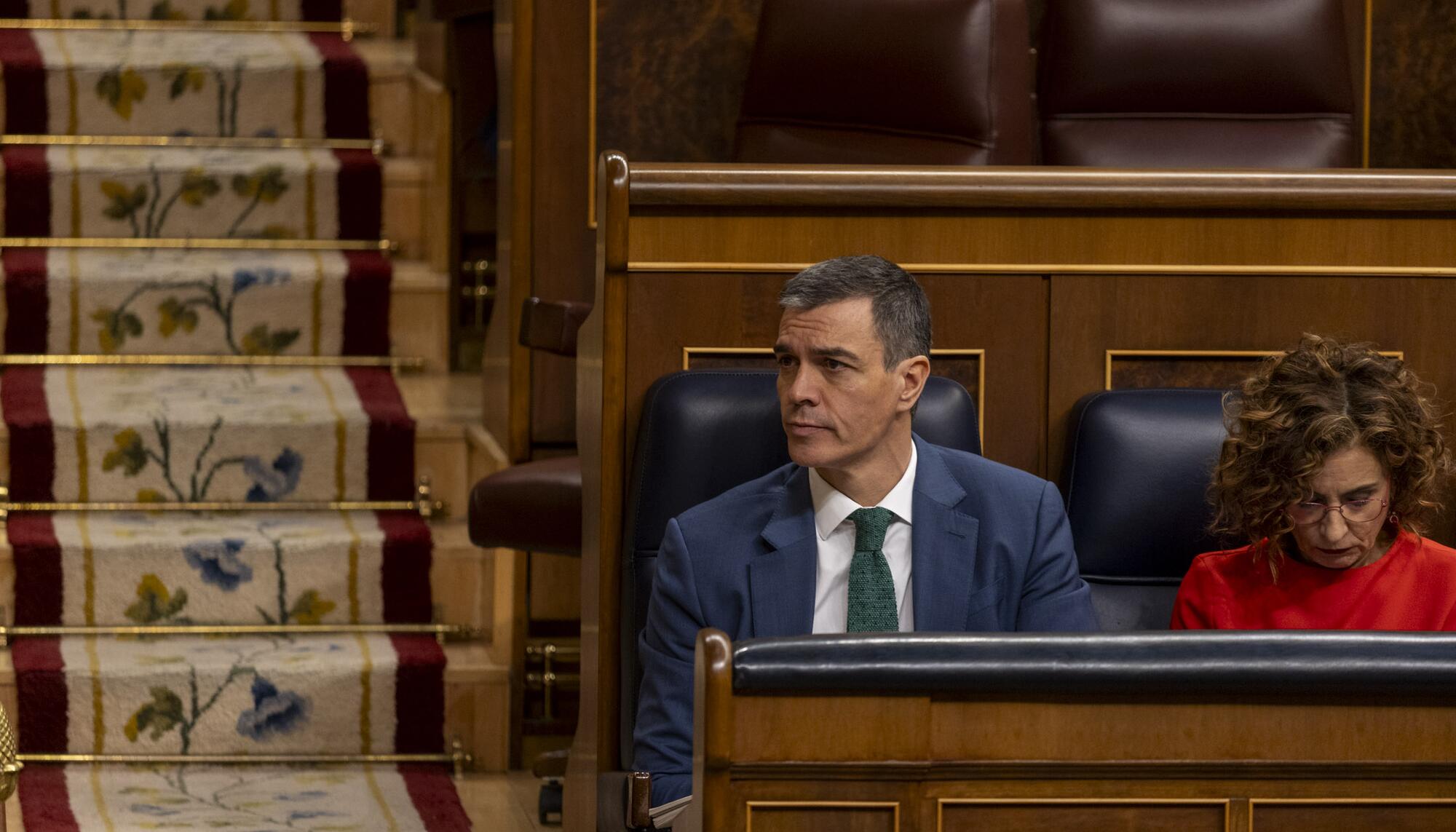 Pedro Sánchez y María Jesús Montero
